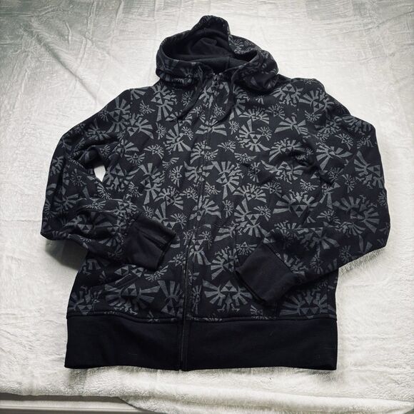 Legend of Zelda Twilight Princess AOP Hylian Crest Black Zip Hoodie XS RARE - Picture 2 of 14